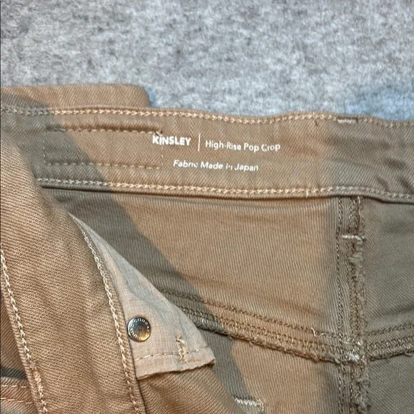 AG Kinsley High Rise Pop Crop Jeans – Size 26 | Light Brown 👖 - Picture 4 of 14